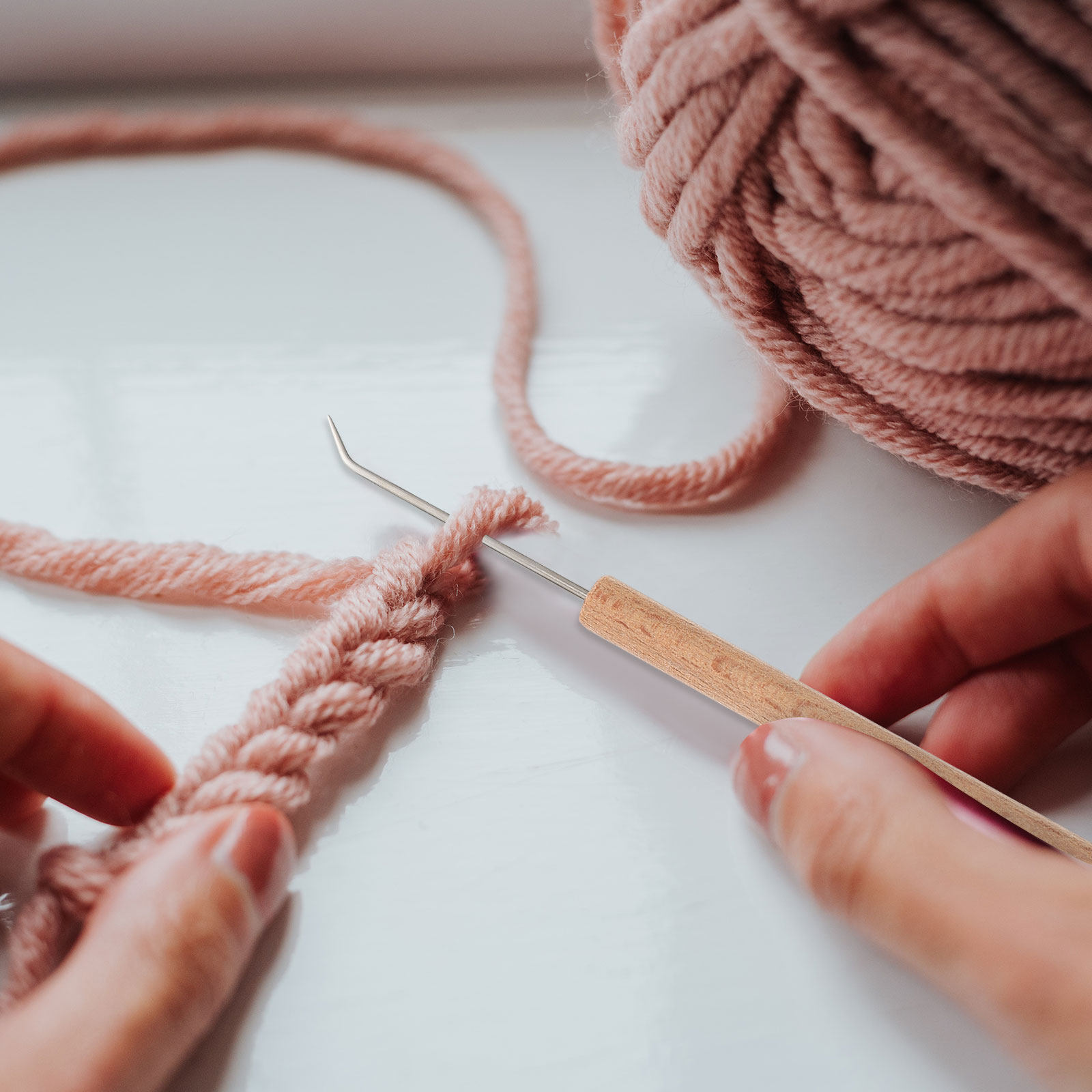 Wooden Crochet Hooks Ergonomic Handle - 1 Adet Ergonomik Ahşap Saplı Tığ,