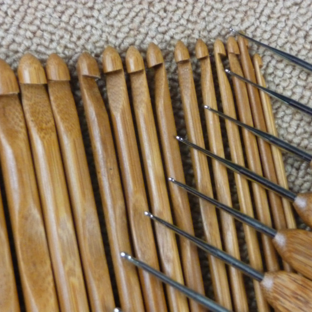 Wooden Crochet Hooks Ergonomic Handle - 12 Adet Ahşap Örgü İğnesi Seti,